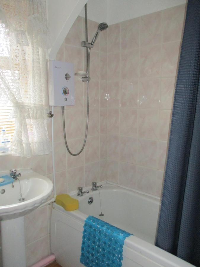 Super Single Room Cardiff Exterior foto